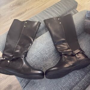 Cloud walkers Verw extra wide calf boot 10 wide